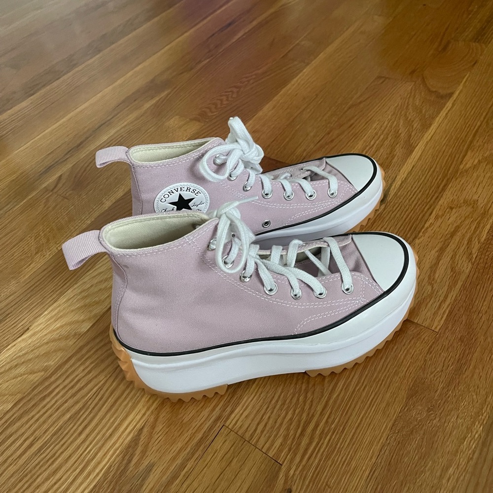 Pink Runstar Hike Converse